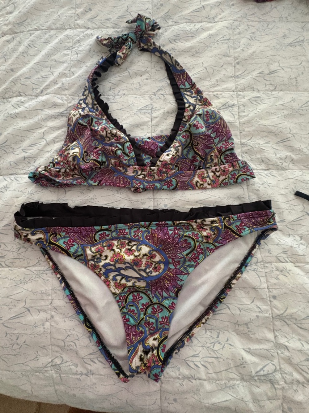 Kenneth Cole Bikini Size L